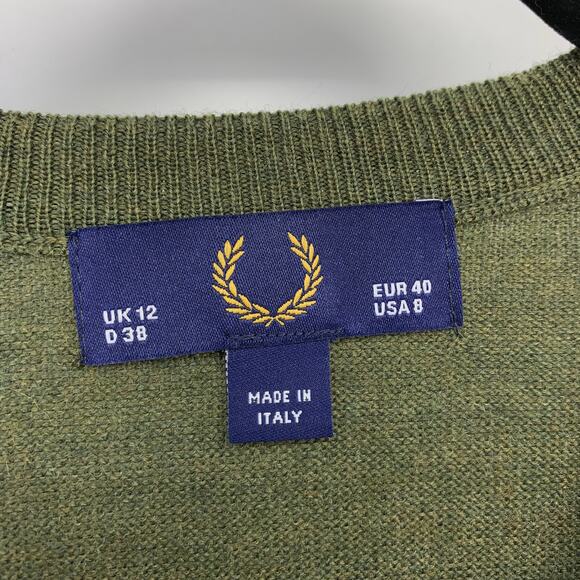 Fred Perry K5803 Womens Merino Wool Sweater Size 8 Olive Green V-Neck - Picture 5 of 6